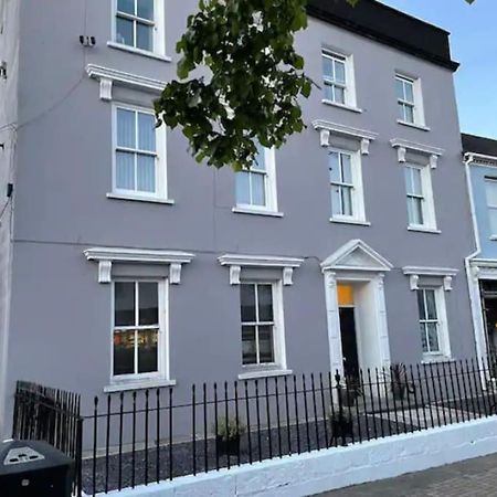 Historic Picturesque Apartment Pembroke Exterior photo